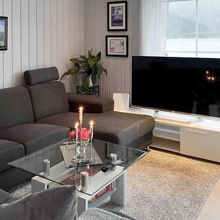 6 Person In Gursken-by Traum Semesterbostad *