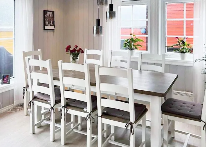 6 Person In Gursken-by Traum *